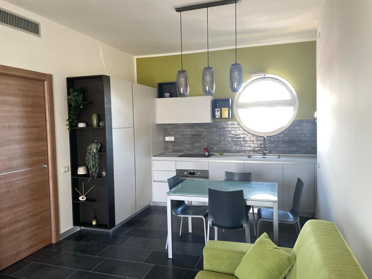 A Casa Di Tato Apartment Calambrone Bagian luar foto