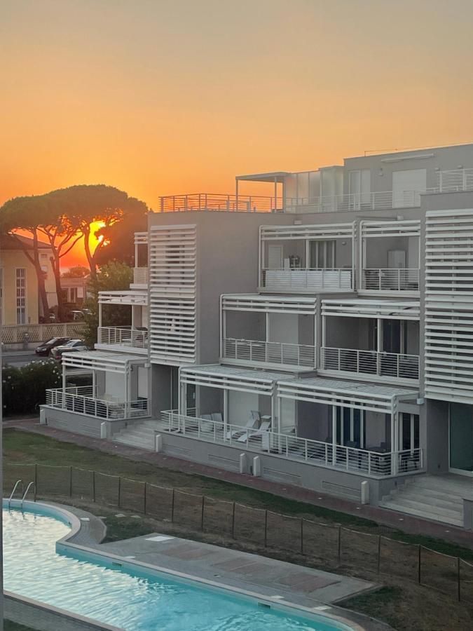 A Casa Di Tato Apartment Calambrone Bagian luar foto